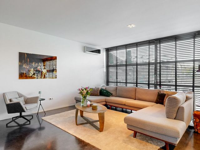 Hyacinthenlaan 37, Geleen
