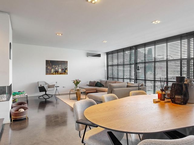 Hyacinthenlaan 37, Geleen