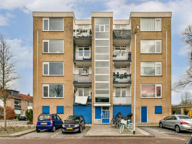 Flevostraat 231, Purmerend