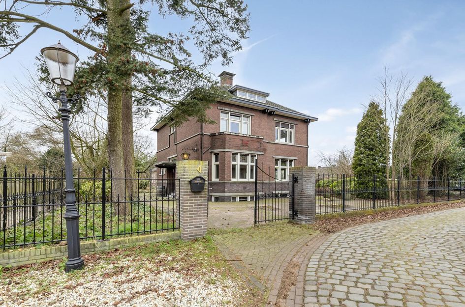 Hoekstraat 1