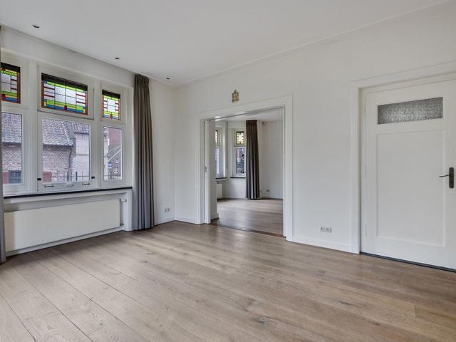 Hoekstraat 1, Tegelen