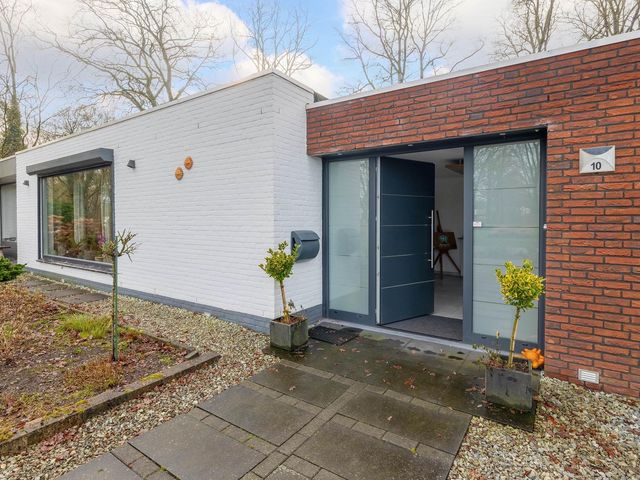 Orchideeweg 10, Venlo