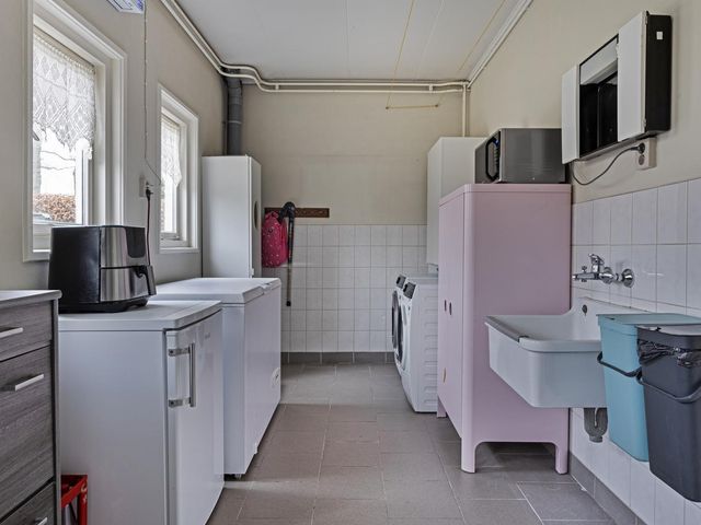 Vylainlaan 28, Heikant