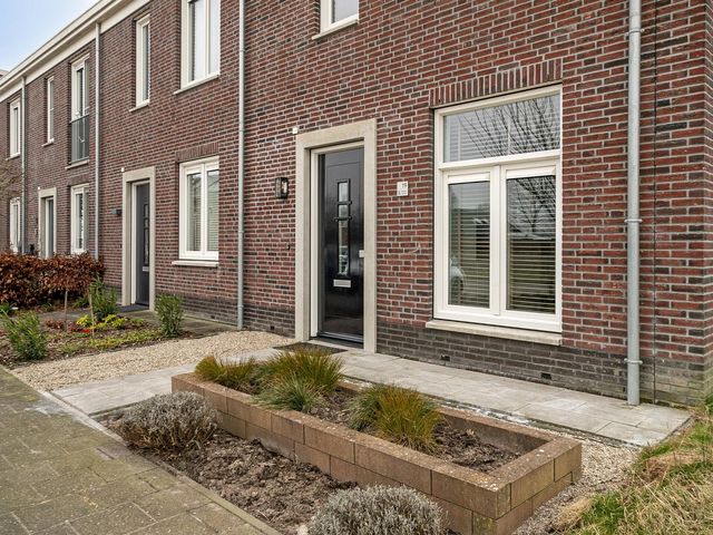 Zilverdragerstraat 19, Etten-Leur