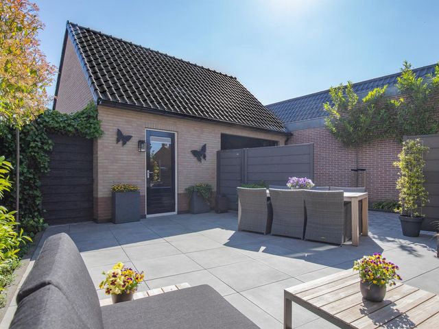 Laan van Blotenburg 64, Woudenberg