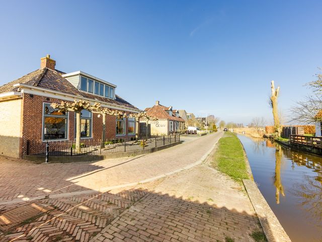Franekerkade 3, Arum