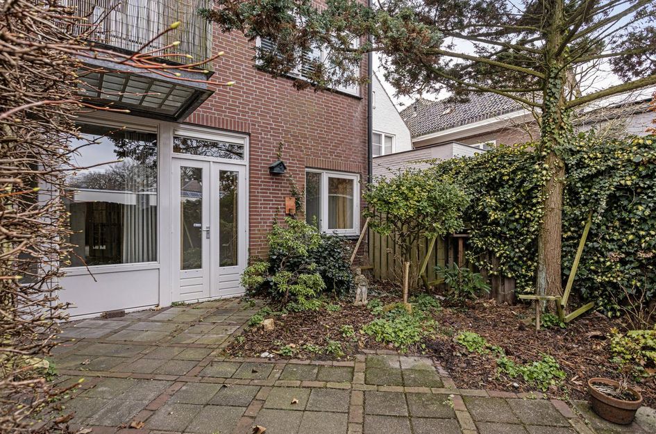 Burgemeester van der Klokkenlaan 25