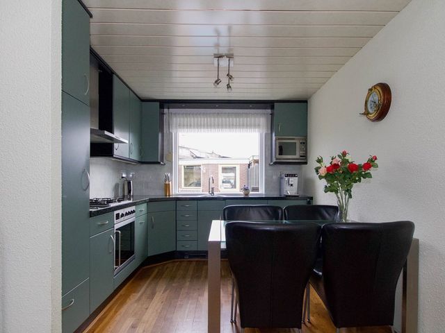 Zwaluw 32, Bunschoten-Spakenburg