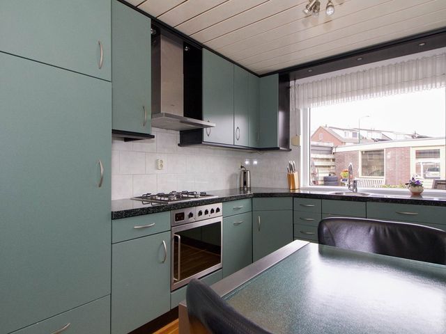 Zwaluw 32, Bunschoten-Spakenburg