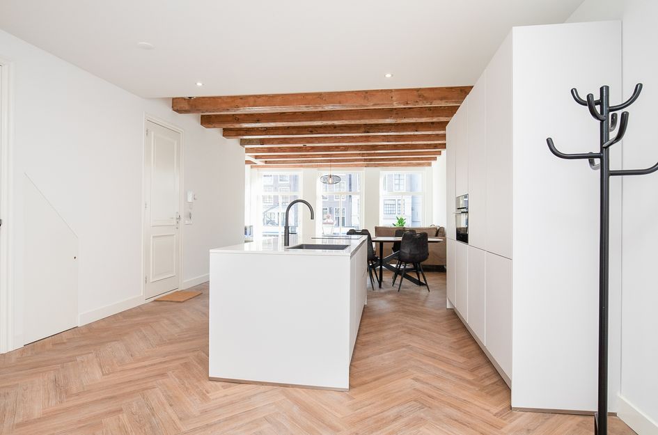 Nieuwezijds Voorburgwal 154A