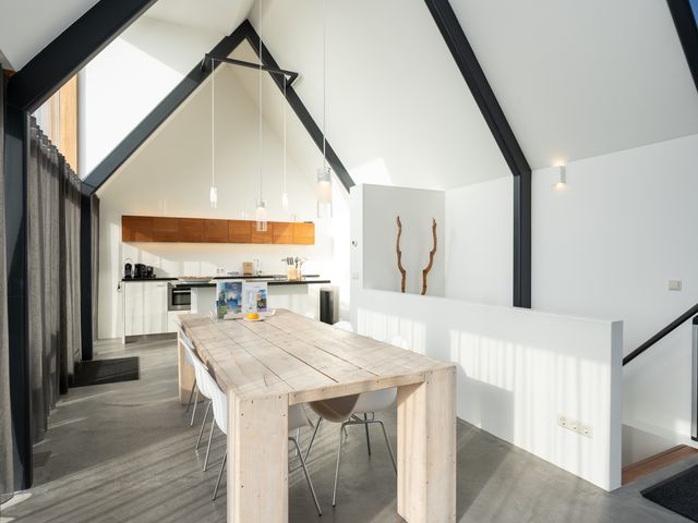 Pontweg 42A, Den Hoorn