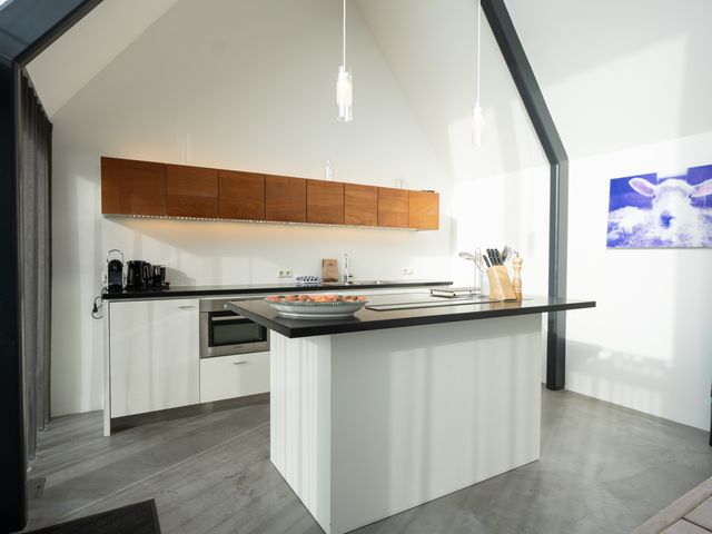 Pontweg 42A, Den Hoorn