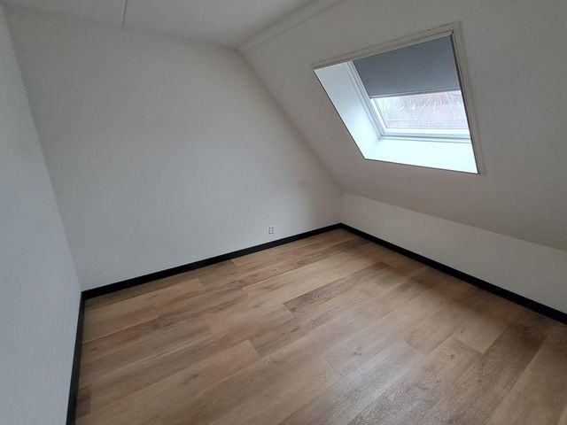 Hoogewoud 36, Zwaag