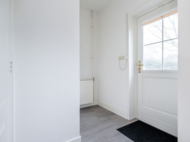 Zuiddijk 24, Oude-Tonge