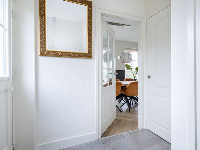 Zuiddijk 24, Oude-Tonge