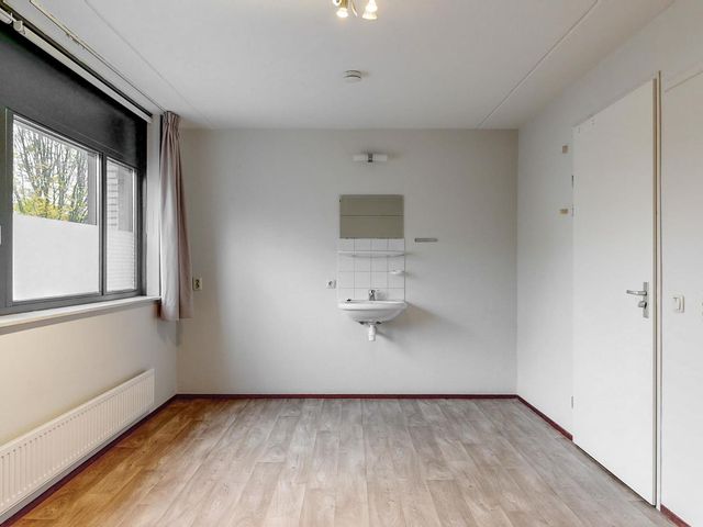 Le Bron de Vexelastraat 24, Roermond