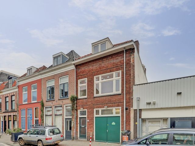 Gasthuisstraat 10, Tiel