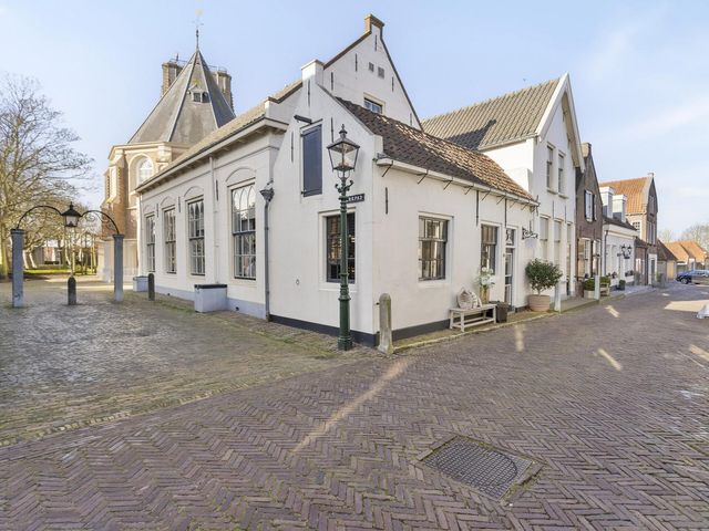 Kerkstraat 9, Goedereede
