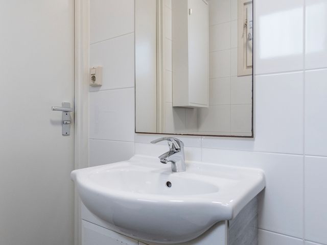 Droompark Buitenhuizen 270, Velsen-Zuid