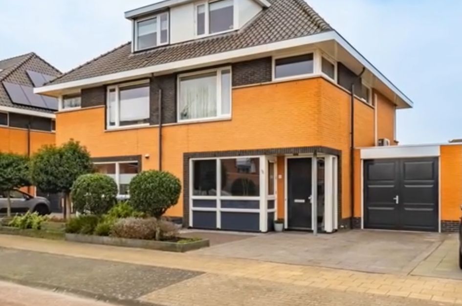 Het Roer 13
