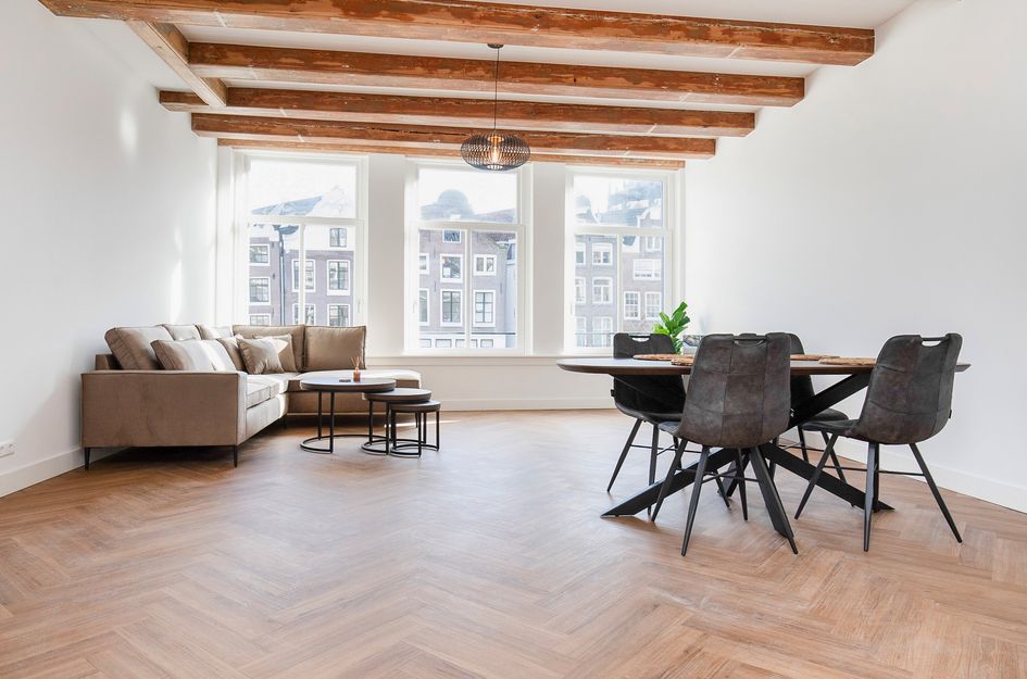 Nieuwezijds Voorburgwal 154B