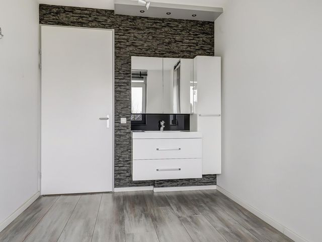 Jan Wolkerslaan 6, Kloetinge