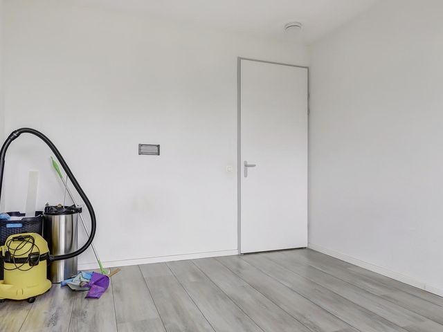 Jan Wolkerslaan 6, Kloetinge