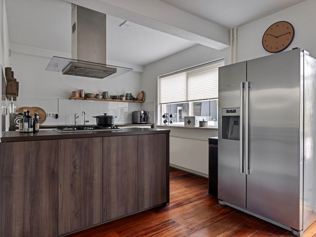Amazonestraat 11, Luttelgeest