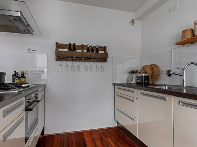 Amazonestraat 11, Luttelgeest