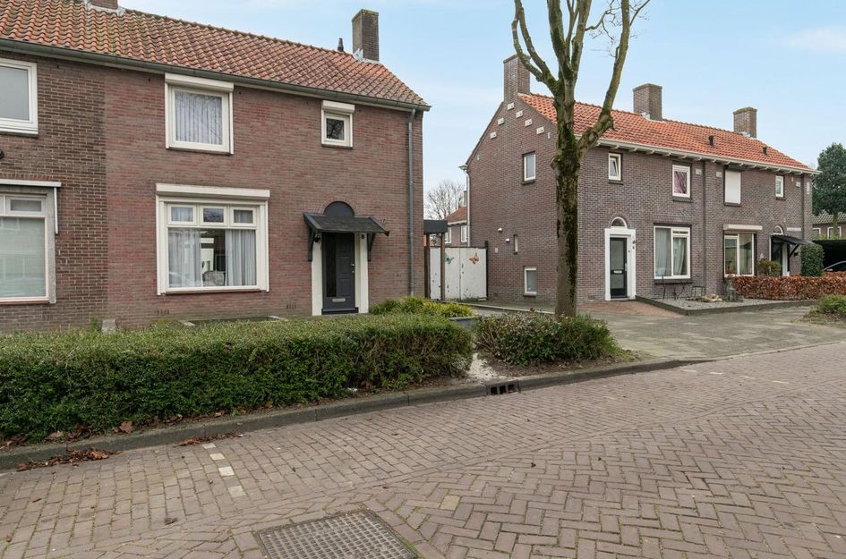 Burgemeester Molstraat 8