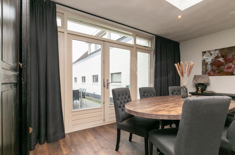 Burgemeester Molstraat 8