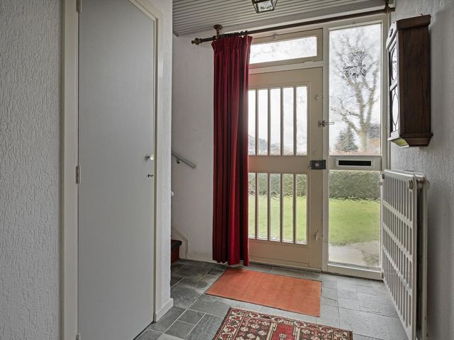 Burgemeester van Erpstraat 32, Berghem