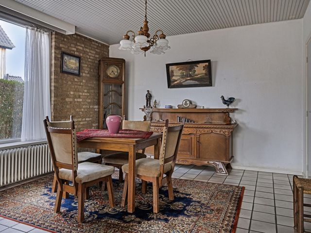 Burgemeester van Erpstraat 32, Berghem