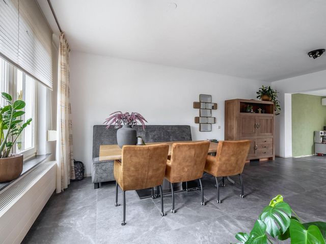 Rembrandtstraat 16, Reuver