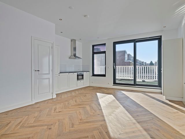 Fahrenheitstraat 12, Den Haag