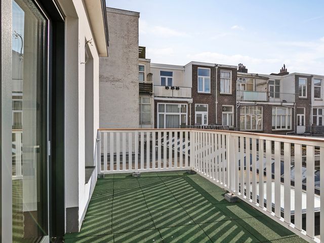 Fahrenheitstraat 12, Den Haag