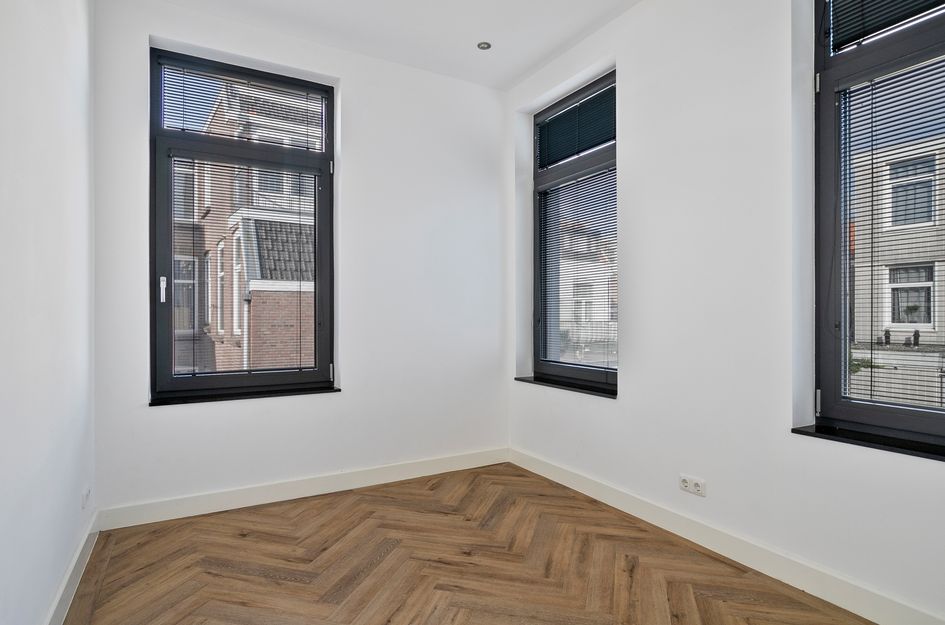 Fahrenheitstraat 12