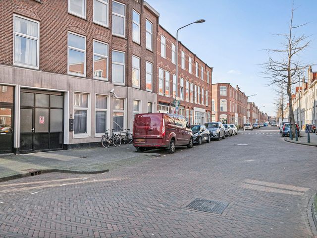 Fahrenheitstraat 12, Den Haag