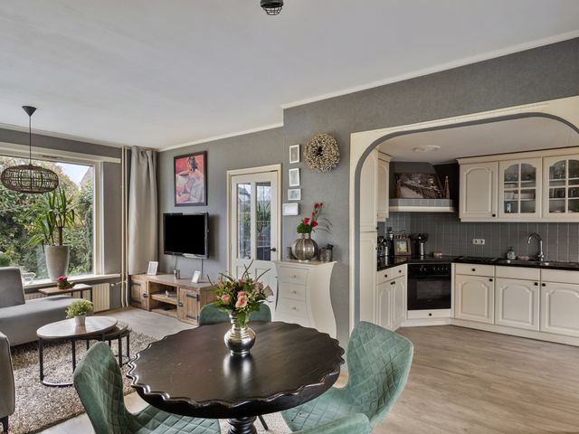 Verbindingsweg 37, Elst