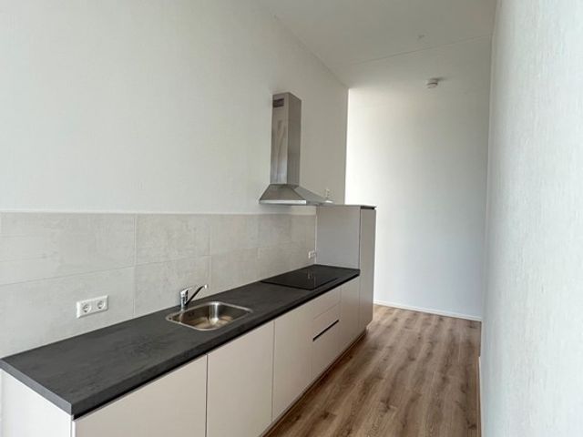 Laakweg 25R, Den Haag