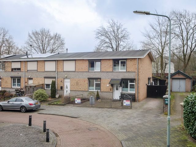 Sint Camillusstraat 25, Roermond