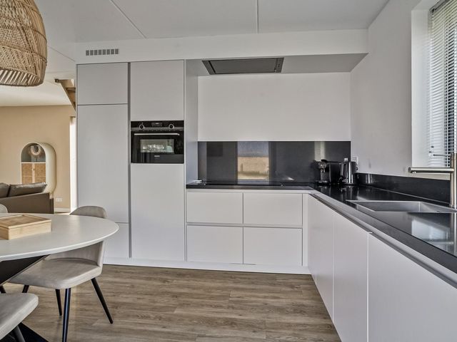 Oesterdam 309, Tholen