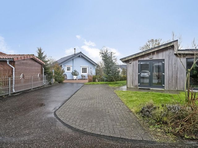 Nieuwlandseweg 180, Sint-Annaland