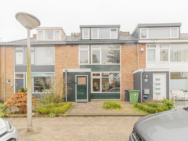 De Roos van Dekama 48, Amstelveen