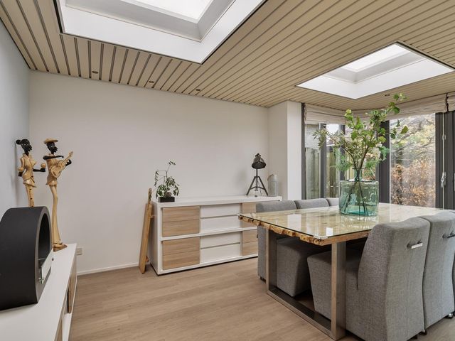 Biezengors 64, Puttershoek