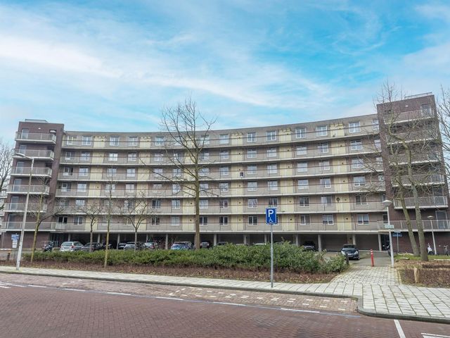 Adolphine Eduardine Kokplantsoen 79, Amsterdam