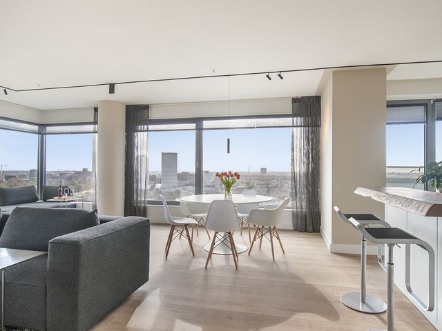 Baan 52M, Rotterdam