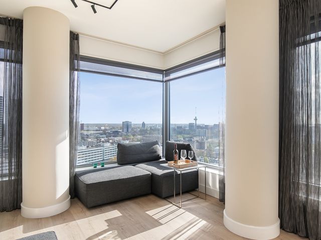 Baan 52M, Rotterdam