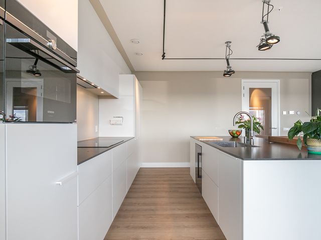 Baan 52M, Rotterdam