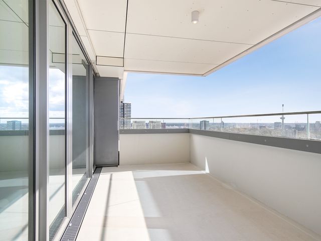 Baan 52M, Rotterdam